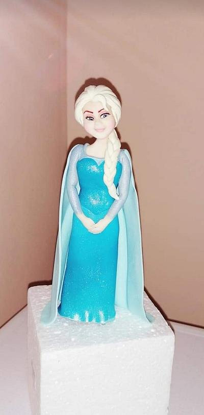 Elsa - Cake by Marcelica Popa 