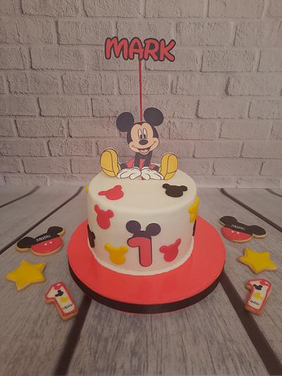 "Mickey Mouse Candy Bar" - Cake by Noha Sami