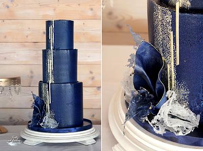 Wedding navy blue - Cake by Lorna