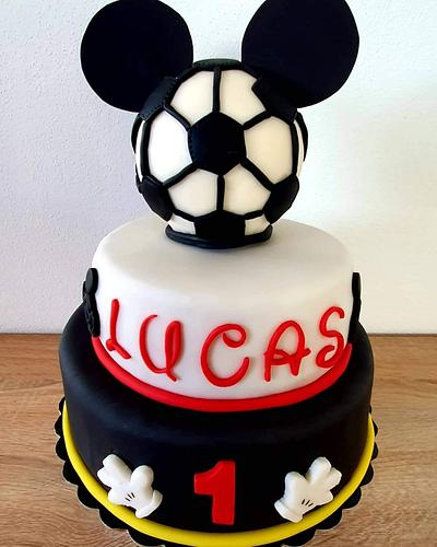 Mickey a futbal  - Cake by TinkyCake 