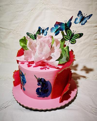 Flowers and butterflies. - Cake by Нели Христова