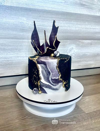 Black cake - Cake by DaraCakes