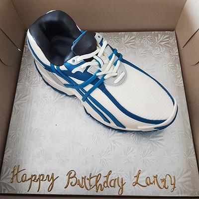 sport shoe - Cake by ImagineCakes