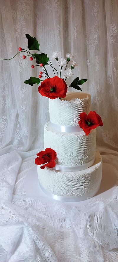 Wedding cake with poppies - Cake by Daphne