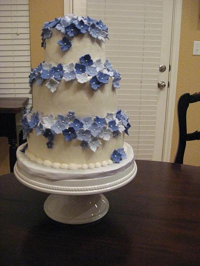 Weddings and birthday cakes  - Cake by cindy Zimmerman