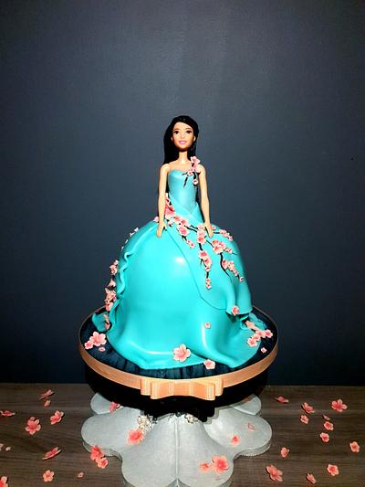 Cherry Blossom dress - Cake by Radoslava Kirilova (Radiki's Cakes)