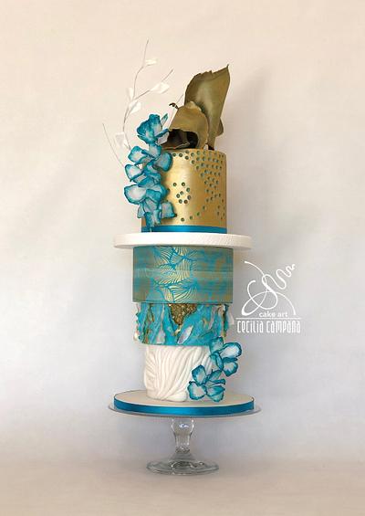 Turquoise upsidedown - Cake by Cecilia Campana