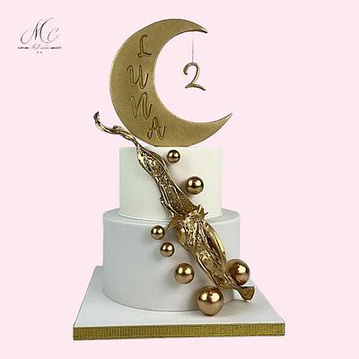 Luna cake - Cake by Cindy Sauvage 