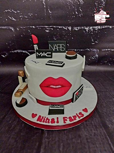 "Makeup cake" - Cake by Noha Sami