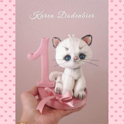 Kitten topper - Cake by Karen Dodenbier