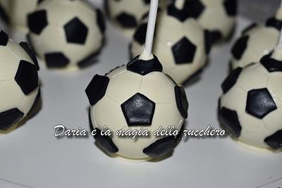 Soccer cakepops - Cake by Daria Albanese