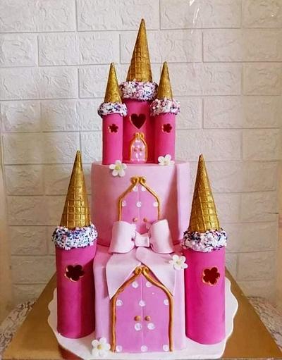 Princess castle cake - Cake by RekaBL86