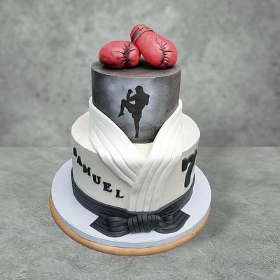 Box and judo cake 🎂 - Cake by Julie's Cakes 