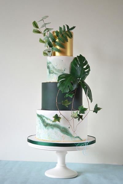 Natalie - Cake by Amanda Earl Cake Design