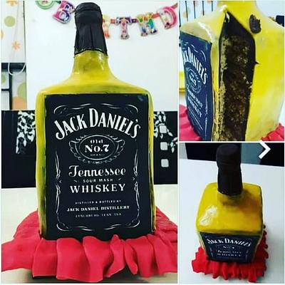 Standing Bottle cake  - Cake by Amys bayked bouquett