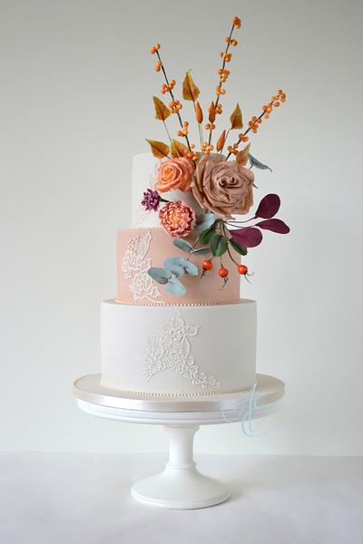Leonie - Cake by Amanda Earl Cake Design