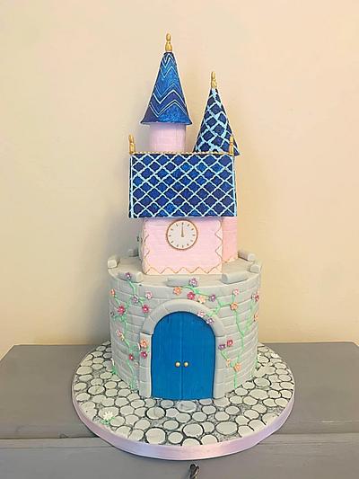 Princess Annie’s castle cake - Cake by Charlotte