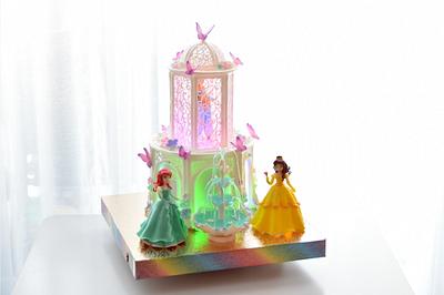 cake fountain with princesses - Cake by OxanaS