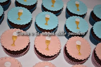 first communion cupcakes - Cake by Daria Albanese