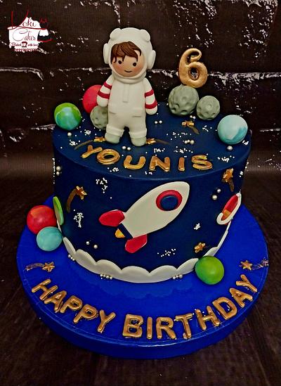"Little Astronaut candybar" - Cake by Noha Sami