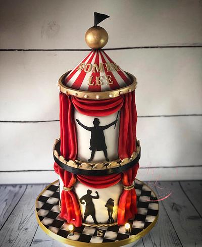 Greatest show cake - Cake by Maria-Louise Cakes