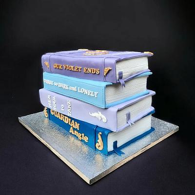 Books cake 🎂 - Cake by Julie's Cakes 