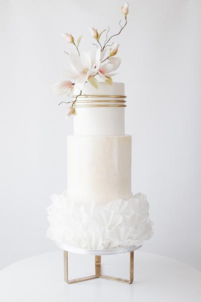 Magnolia wedding cake - Cake by Dmytrii Puga