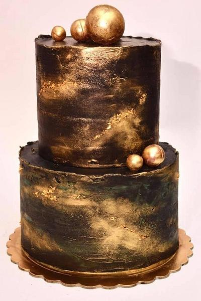 Black and gold - Cake by Silvia