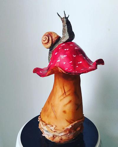 Snail on mushroom cake  - Cake by treasuremonkeyblog