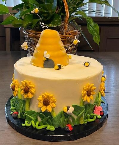 Sunflowers and Honey Bees - Cake by Laurie