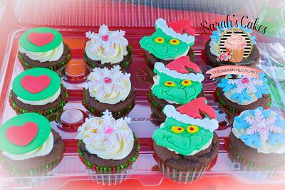 GRINCH CUPCAKES - Cake by Sarah's Cakes