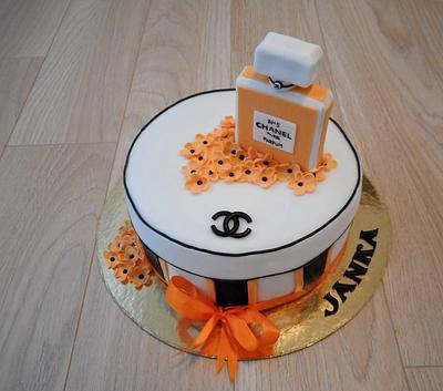 Chanel  - Cake by Janka