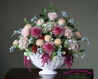 Old Masters Flowers - Cake by Sweet Creations