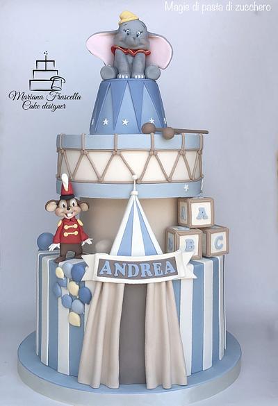 Dumbo - Cake by Mariana Frascella