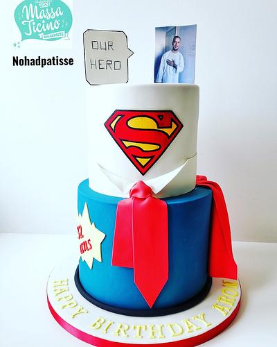 Superman cake - Cake by Nohadpatisse 