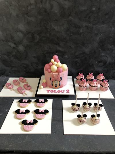 Minnie Mause cake - Cake by miracles_ensucre