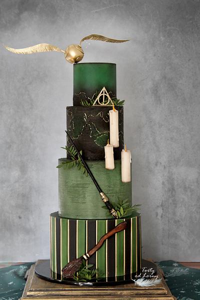 Harry Potter - Slytherin - Cake by Lorna
