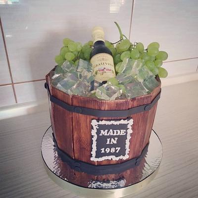 Wine and grapes - Cake by Tortalie