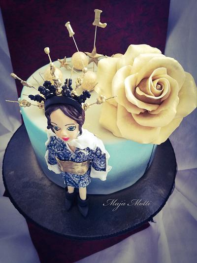 Model - Cake by Maja Motti