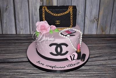 Chanel bag cake - Cake by Daria Albanese