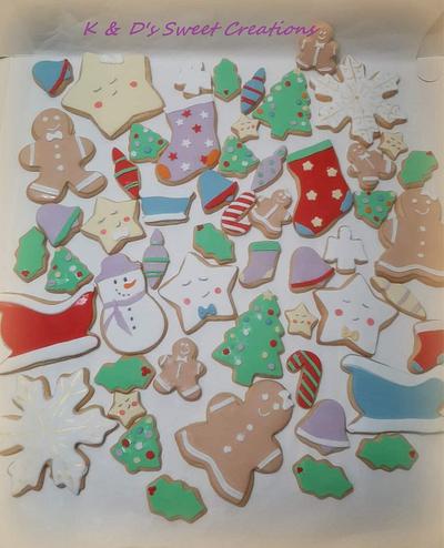 Christmas cookies - Cake by Konstantina - K & D's Sweet Creations
