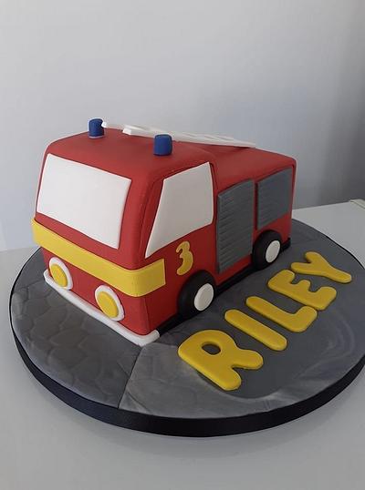 Fire Engine for boy's 3rd birthday - Cake by Combe Cakes