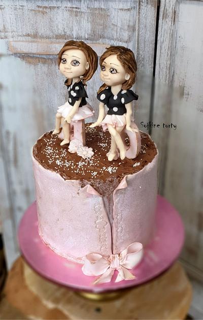 Twins:) - Cake by SojkineTorty