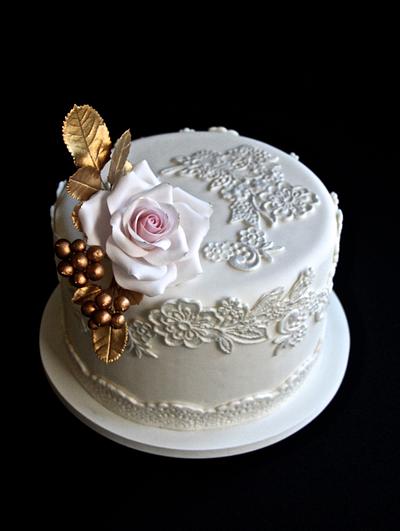 Mini Wedding Cake - Cake by Carol Pato