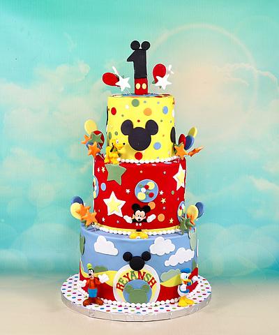 Mickey Mouse cake - Cake by soods