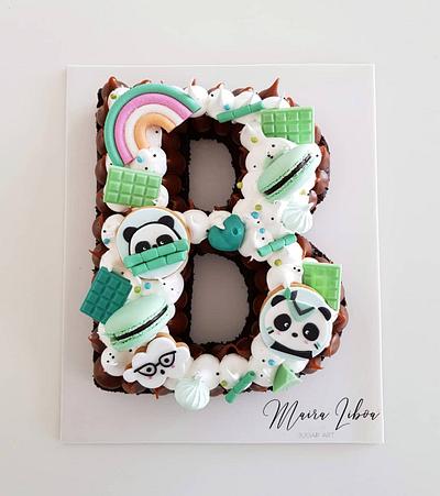 Letter cake - Cake by Maira Liboa