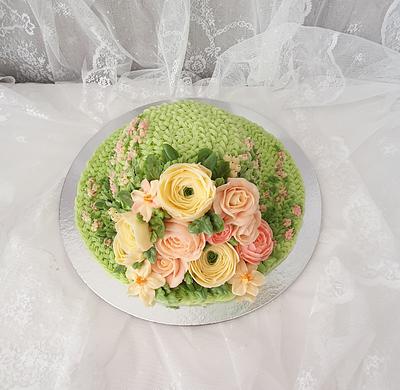 Hat Buttercream  flowers cake  - Cake by ERENHURIYE