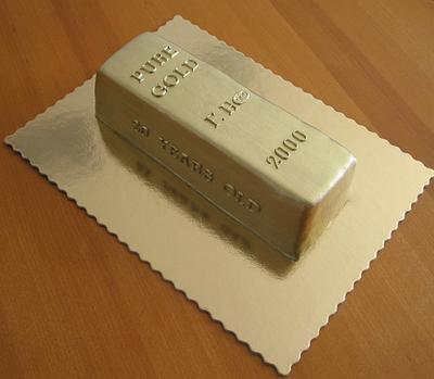 Pure gold - Cake by Framona cakes ( Cakes by Monika)