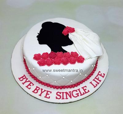 Bride to be cake - Cake by Sweet Mantra Customized cake studio Pune