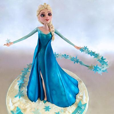 3D Elsa Cake  - Cake by Ritzy